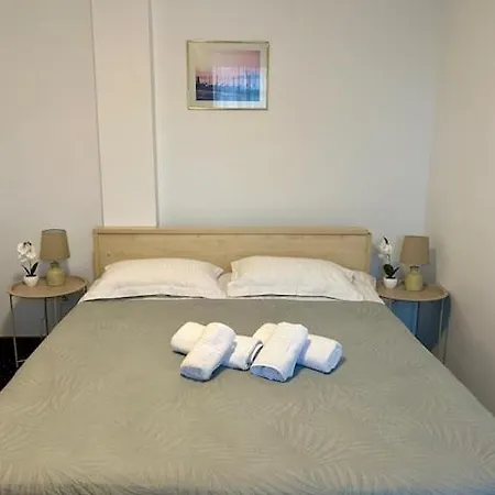 Pacific Hotel 3*