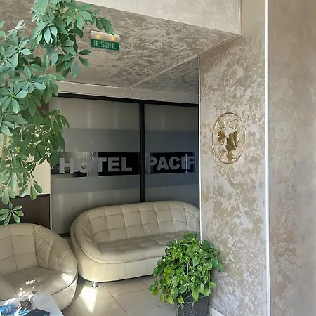Pacific 3*