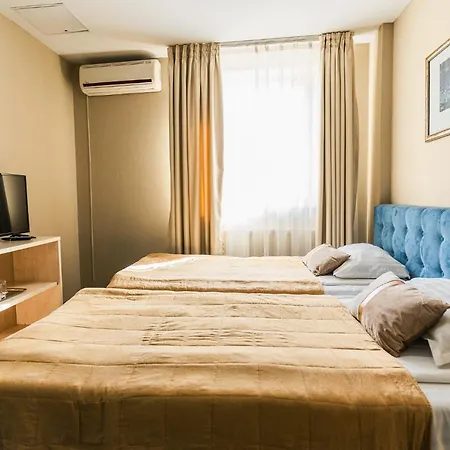 Pacific Hotel