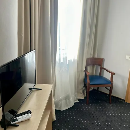 Hotel Pacific