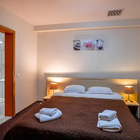 Hotel Pacific